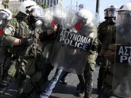 В Афинах протесты фермеров переросли в столкновения с полицией