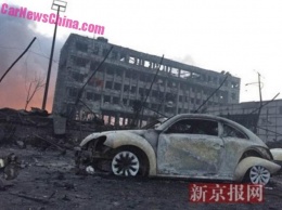 Взрыв в Китае: дотла сгорели около 1000 новых автомобилей!