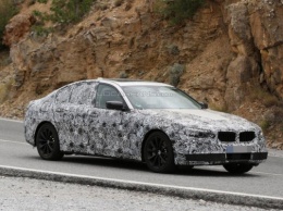 BMW 5-Series 2017 показался на свежих шпионских фото