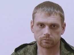 Российский офицер, схваченный в Донбассе, дал показания на камеру