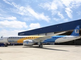 Embraer представила самолет Е195 второго поколения