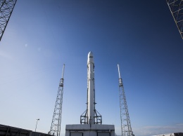 LIVE: SpaceX запустит Falcon 9 FT со спутником Echo Star 23
