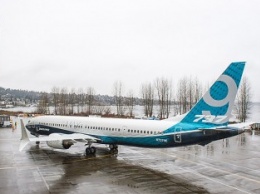 Boeing провел выкатку первого самолета 737 MAX 9