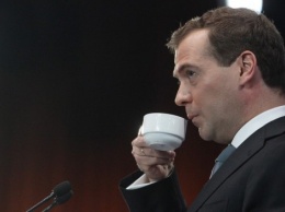 Медведев выступил против платного доступа к бюветам на курортах