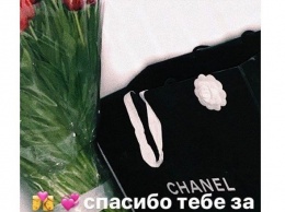 СМИ: Новая девушка Дмитрия Тарасова получает подарки, как у Бузовой