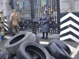 На Украине установилось двоевластие