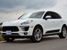 Кроссовер Porsche Macan станет электромобилем