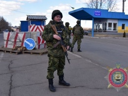 Устроившие блокаду Донбасса жалуются и угрожают