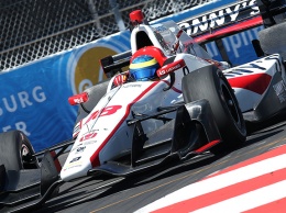 IndyCar: Бурдэ одержал сенсационную победу во Флориде