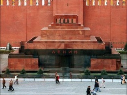 В Госдуме РФ решили похоронить Ленина и убрать мавзолей