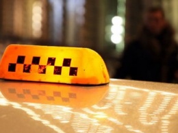 В Киеве пьяный таксист устроил дебош в роддоме, а потом притворялся немым (видео)