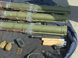 В Бердянском районе задержали волонтеров с оружием и боеприпасами