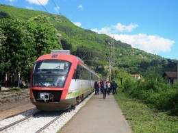 Китай хочет срочно поставить локомотивы в Болгарию, чтобы вывести ее ж/д из кризиса
