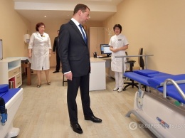 "Чем он там надышался?" Появились последние фото Медведева перед заболеванием