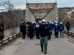 Миссия ОБСЕ на Донбассе останется еще на год