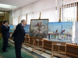 В Государственном Совете РК открылась выставка работ крымских художников «Крымская весна» (ФОТОФАКТ)