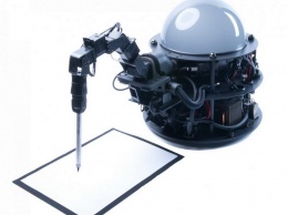 Японский робот превзошел человека в создании рекламы