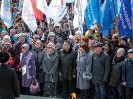 В городах Дальнего Востока встретили весну и отметили годовщину воссоединения с Крымом