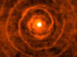 Астрономы показали на видео гигантскую космическую спираль