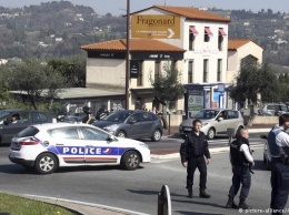Суд во Франции арестовал двух подростков из-за стрельбы в школе