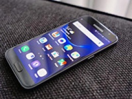 Цена на Samsung Galaxy S7 опустилась до предельного уровня