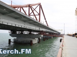 Подходы к Керченскому мосту предлагают оставить без подстанции
