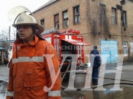 Почти полсотни пожарных ликвидировали пожар в офисном помещении в Виннице