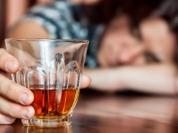 Испытан новый метод лечения алкоголизма