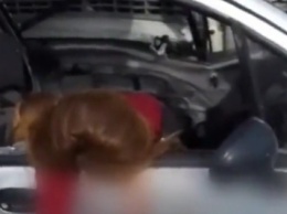 В Татарстане девушка-водитель погибла, включившись в прямой эфир (18+)