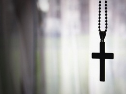 В больнице Херсона пациентам предлагают заказать сорокоуст и купить крестик с иконой