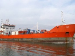 Болгарский танкер нарушил международный запрет и пришвартовался в Керчи