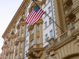 Украинка с пышными формами пожелала стать послом США в РФ