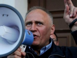 Лидера белорусской оппозиции Статкевича выпустили из изолятора КГБ