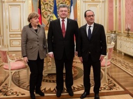 Порошенко, Олланд и Меркель 24 августа в Берлине проведут встречу в Берлине