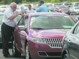 Владельцев авто обяжут платить налог даже за бюджетные «Ланосы»