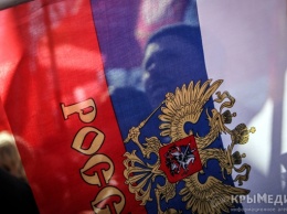 В Крыму ополченцы будут раздавать всем желающим флажки и ленточки с символикой РФ