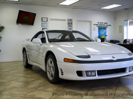 Купе Mitsubishi 3000GT продадут на аукционе eBay