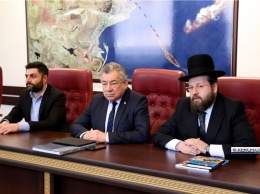Керчь посетила делегация Федерации еврейских общин России
