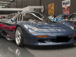 На торги выставлен уникальный спорткар Jaguar XJR-15 1991 года выпуска