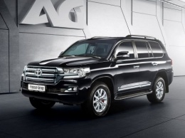 В МВД России планируют закупить пять бронированных Toyota Land Cruiser