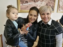 В Симферополе дети-сироты получили 9 новеньких квартир