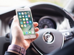 Apple решила запретить пользоваться iPhone за рулем