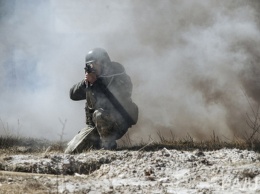 Один украинский военный получил ранение в зоне АТО