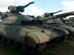 Жители Донецка в панике: Боевики «ДНР» прячут танки в жилых районах