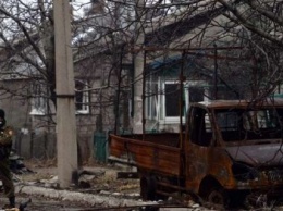 Беспредел боевиков в Донецке: забирают дома и угрожают прострелить ноги