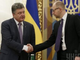Порошенко и Яценюк ведут переговоры о совместном участии в местных выборах