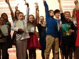 Юные представители Бердянска занесены в Книгу «Будущее Запорожского края - талантливые дети»