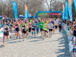 На дистанциях марафона «Самопревосхождение» в Одессе соревновались бегуны из 8 стран