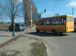 В Сумах маршрутка снова спровоцировала ДТП (ФОТО)