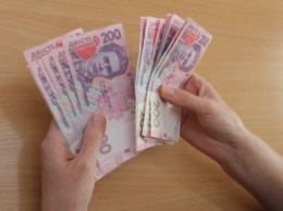 Впервые за несколько лет Черниговская область поднялась на три ступеньки в рейтинге зарплат